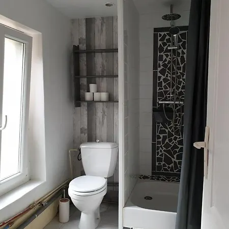 Gare Sur Place Lägenhet *